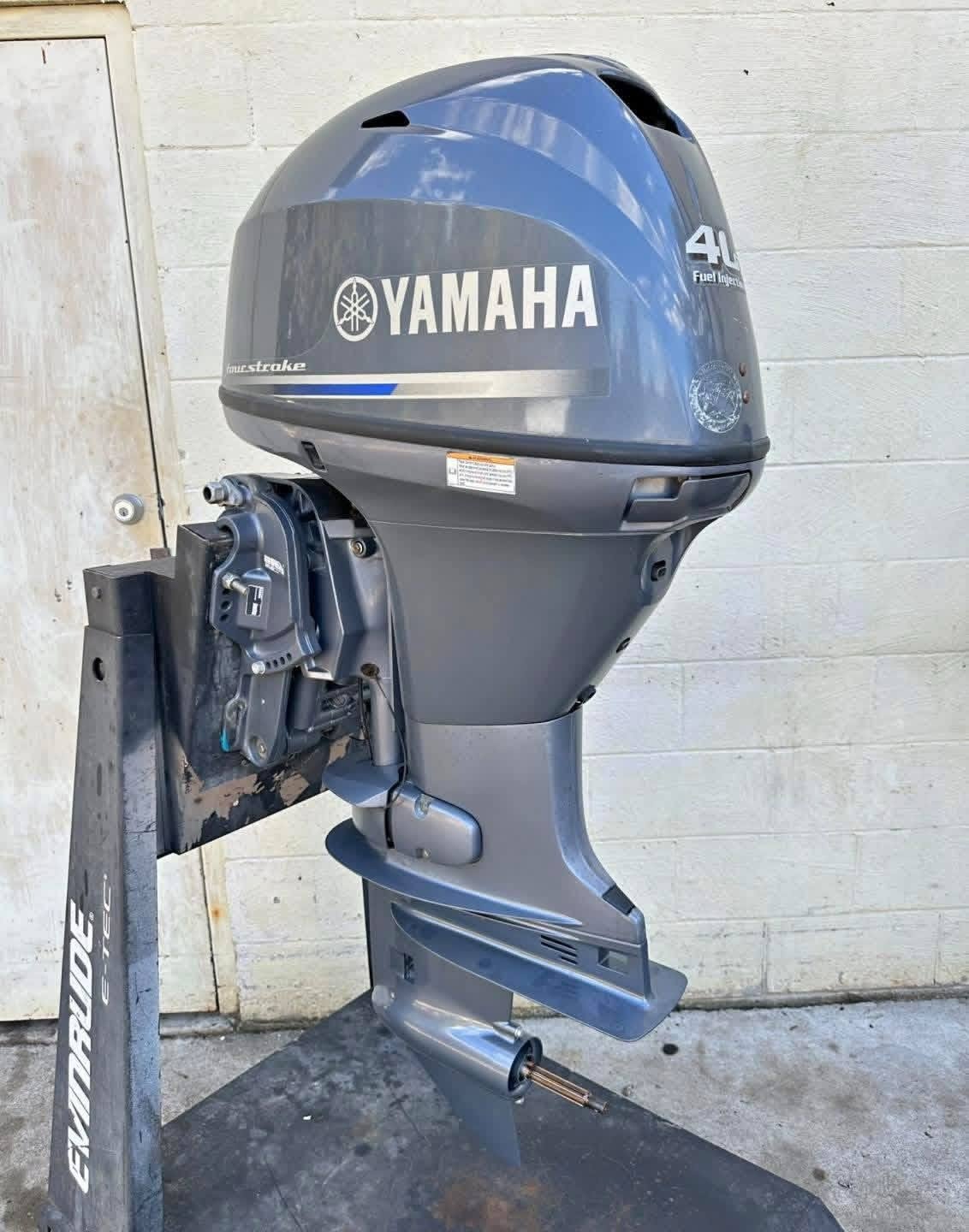 2010 Yamaha F40LA 40HP Outboard Motor for Sale (1) 2010 Yamaha F40LA 40HP Outboard Motor for Sale