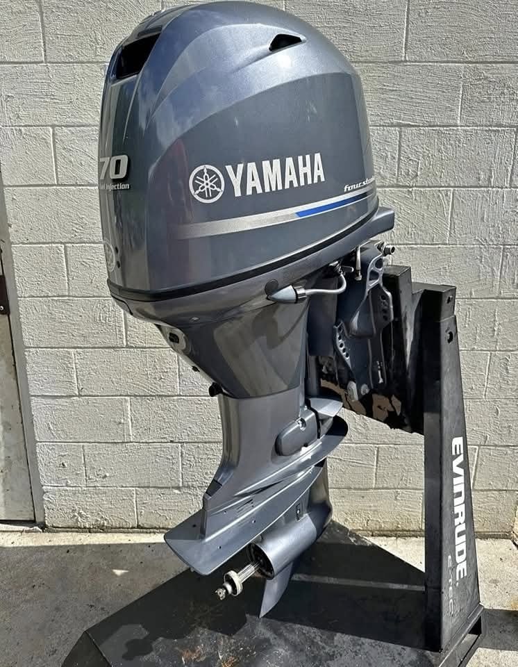 2011 Yamaha F70LA 70HP Outboard Motor for Sale (5) 2011 Yamaha F70LA 70HP Outboard Motor for Sale