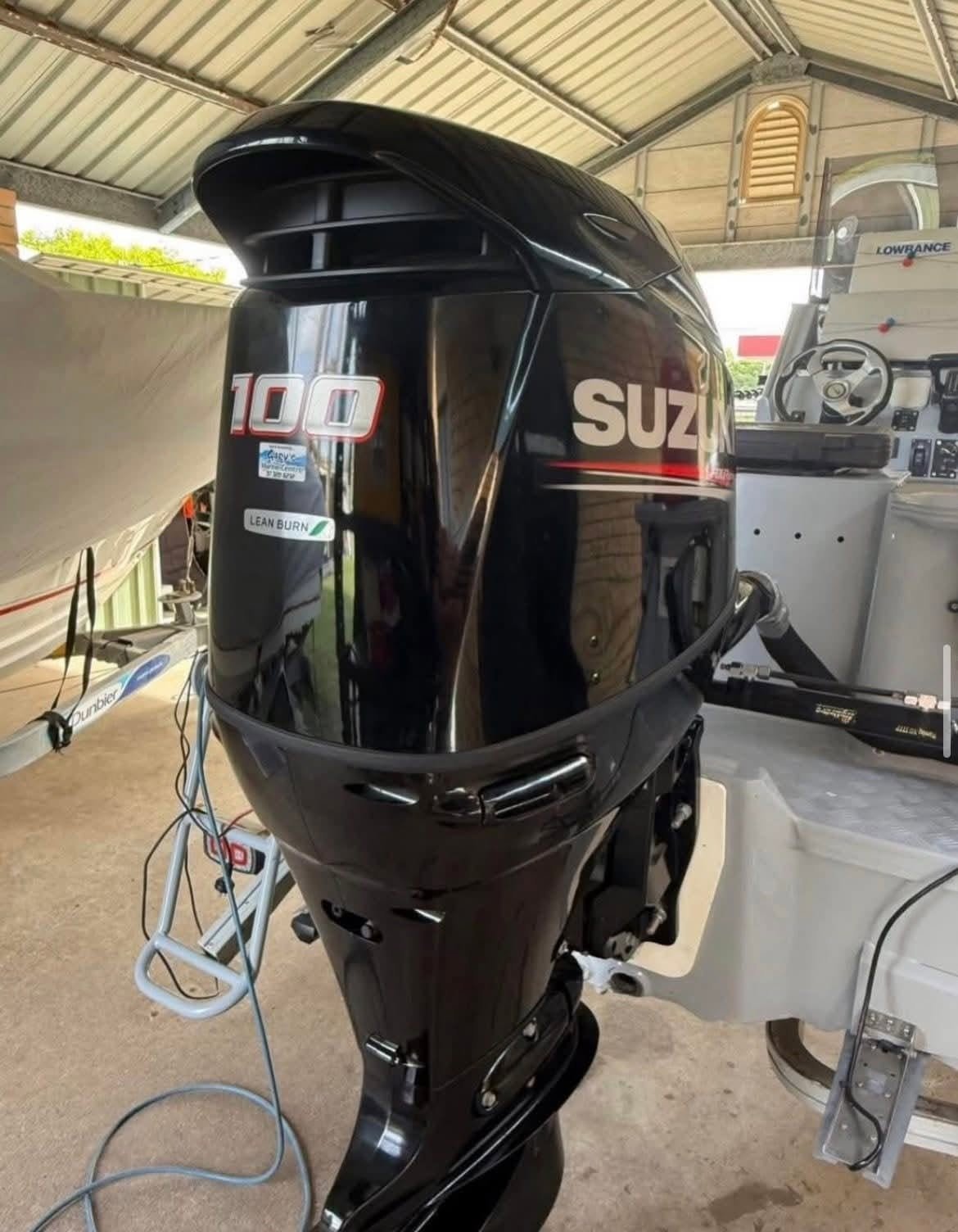 2019 Suzuki DF100A 100HP Outboard Motor for Sale (1) 2019 Suzuki DF100A 100HP Outboard Motor for Sale