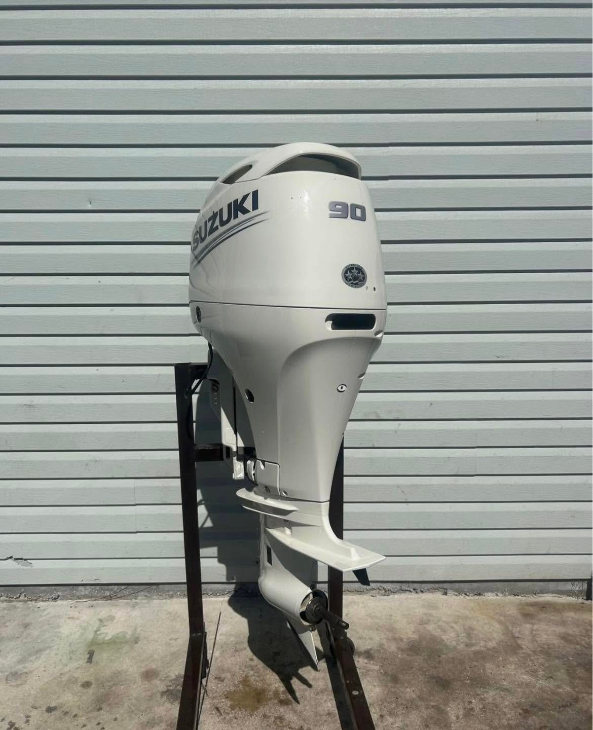 2019 Suzuki DF90 90HP Outboard Motor for Sale (1) 2019 Suzuki DF90 90HP Outboard Motor for Sale