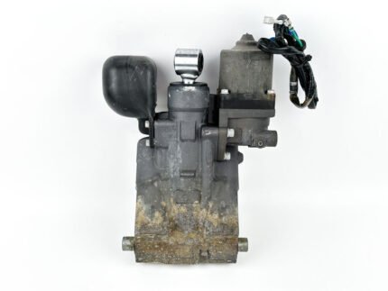 2004 Honda 225 HP Outboard Power Trim