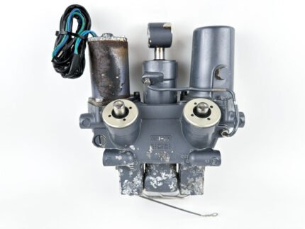2004 Yamaha 90 HP Outboard Trim Unit