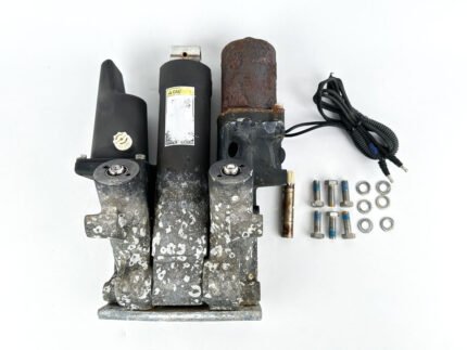 2007 Mercury 225 HP Outboard Trim Tilt