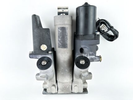 2010 Mercury 175 HP Outboard Trim Unit