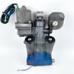 2011 Yamaha 115 HP Outboard Trim Unit