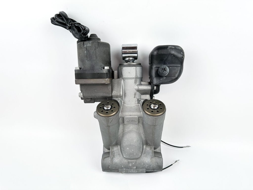 Suzuki 150-200HP 4-Stroke Outboard Trim Unit Suzuki 150-200HP 4-Stroke Outboard Trim Unit