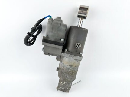 Suzuki DF70 DF90 Outboard Trim Tilt Unit