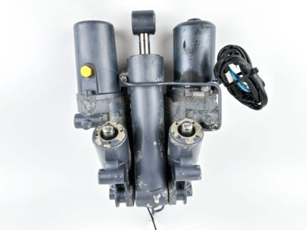 Yamaha 200-300 HP Outboard Trim Tilt Unit