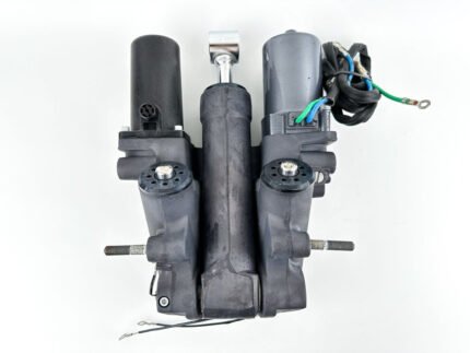 Yamaha V8 F 300 350 HP Outboard Trim