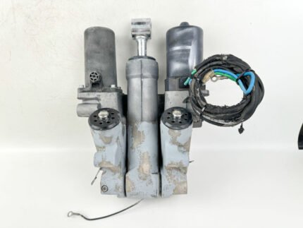 Yamaha V8 F 300/350 HP Outboard Trim Unit